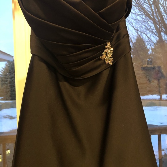 Alfred Angelo - Picture 3 of 4